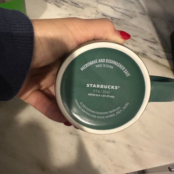 Set of 2 Starbucks Coffee Mugs - Picture 5 of 5